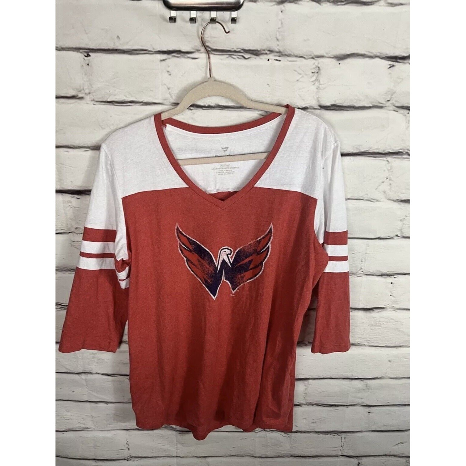 Fanatics Womens Size Xl Red/White Long Sleeve Eagles Shirt